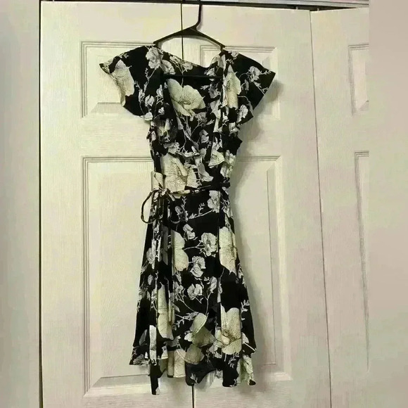 Free people wrap dress - Picture 4 of 8